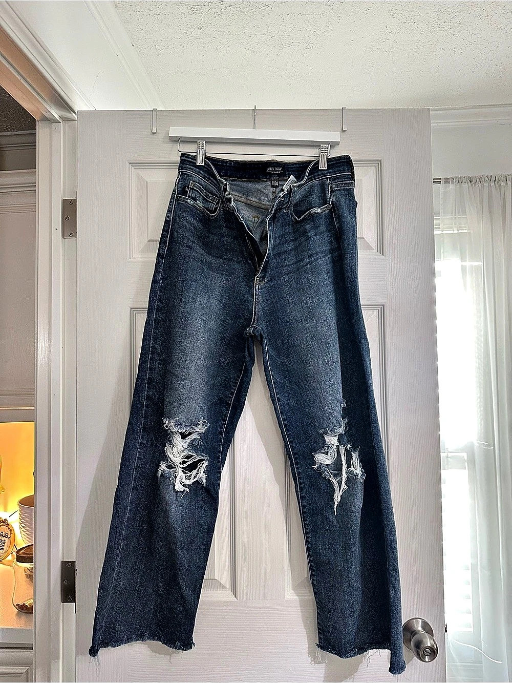 Judy Blue Distressed Straight Leg Jeans Waist 11/30 Blue